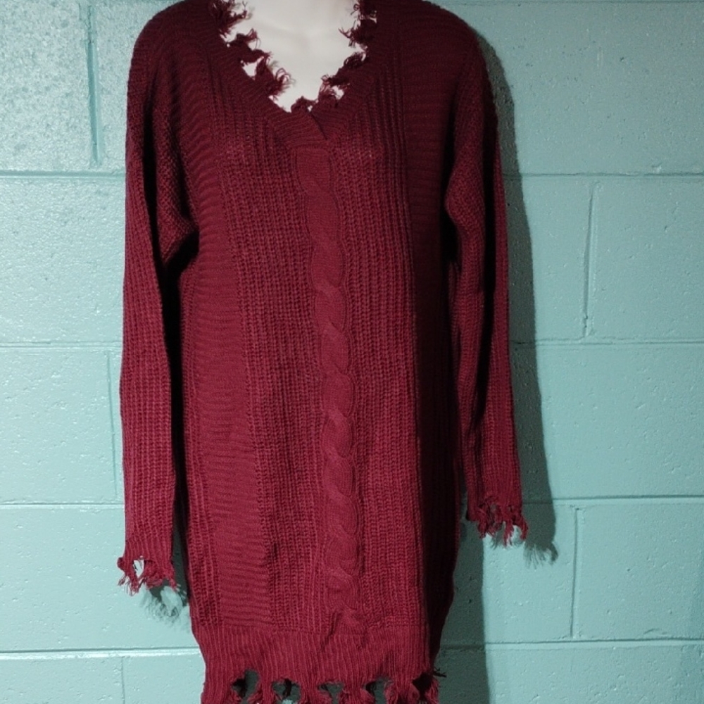 Chic Burgundy V-Neck Sweater with Frayed Details